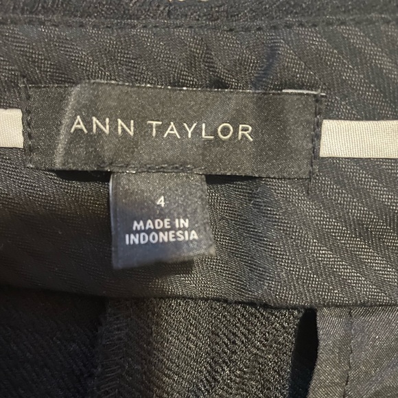 Ann Taylor Women's 4 Small S Black Trouser Pants - Picture 8 of 9